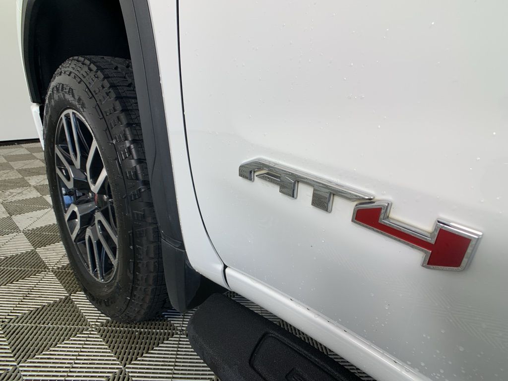 2021 GMC Sierra 1500 AT4 11