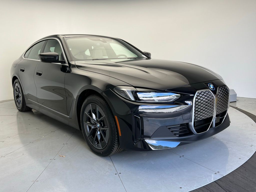 2025 BMW i4 eDrive40 2