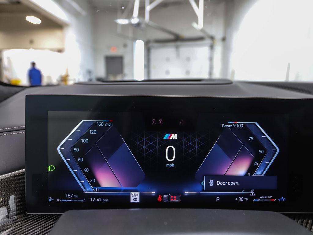 Thumbnail: 2023 BMW X7 - 14