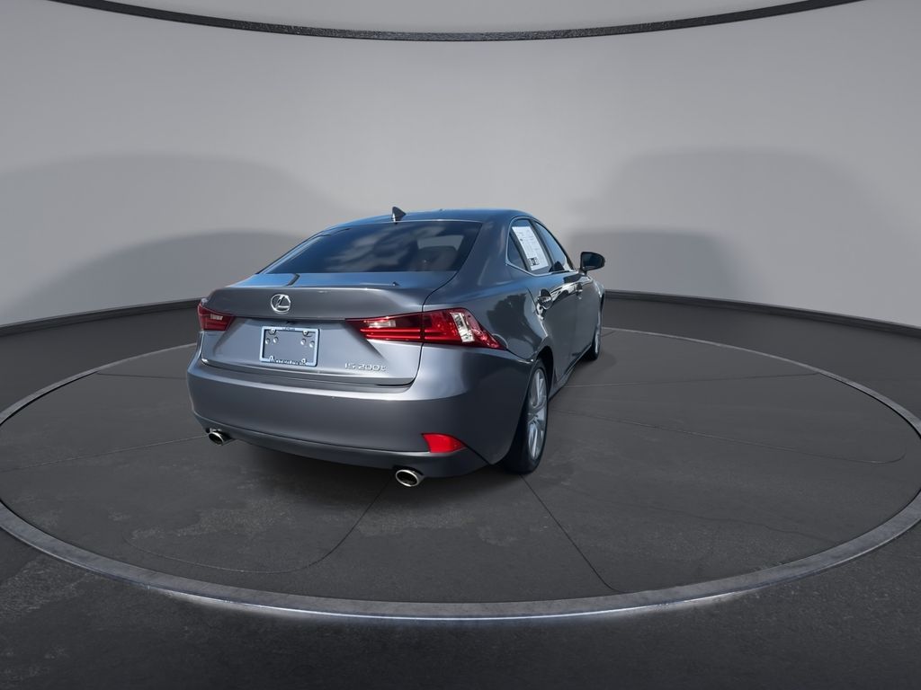 Thumbnail: 2016 Lexus IS - 8