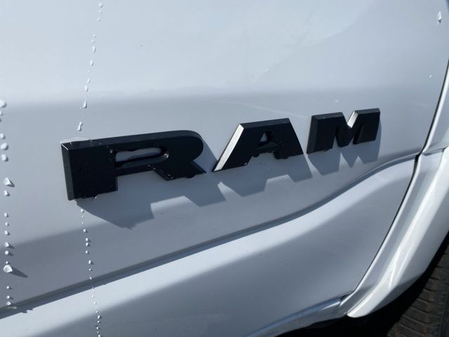 2025 Ram 1500 Big Horn/Lone Star 6