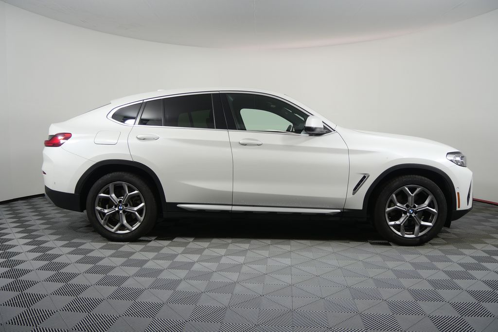 Thumbnail: 2024 BMW X4 - 2
