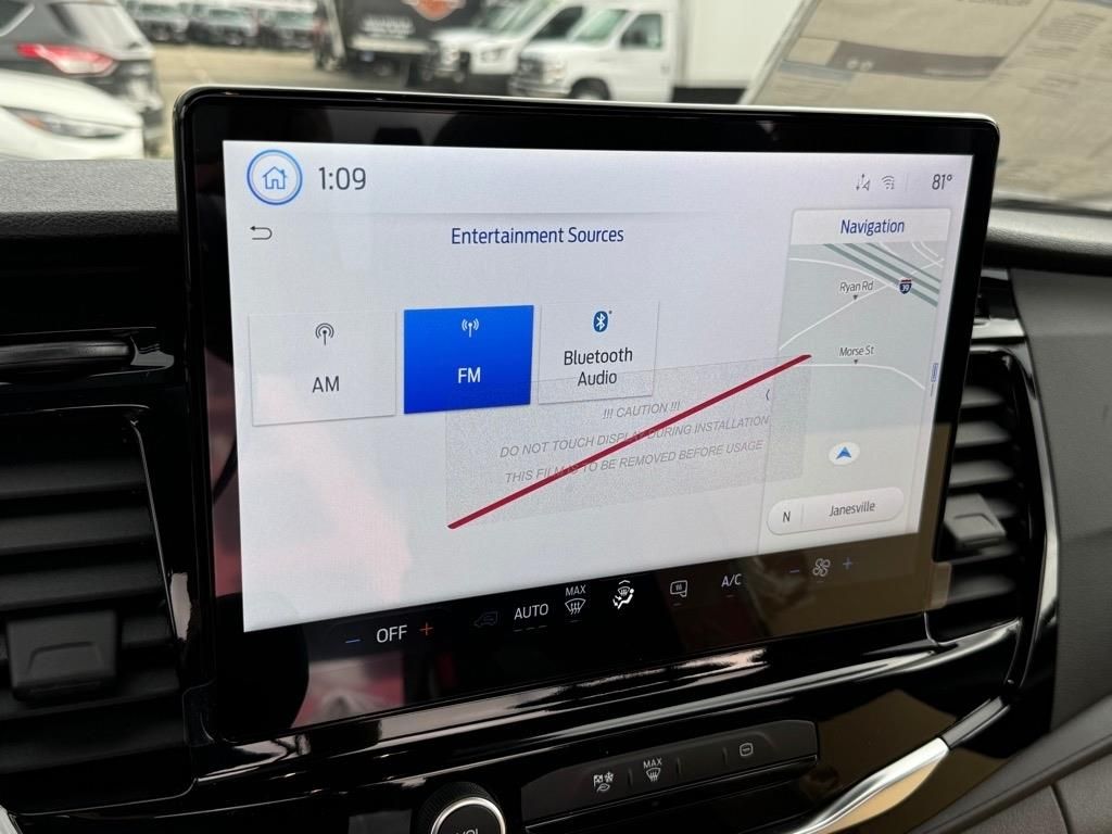 2023 Ford Transit Cutaway Base - Photo 9