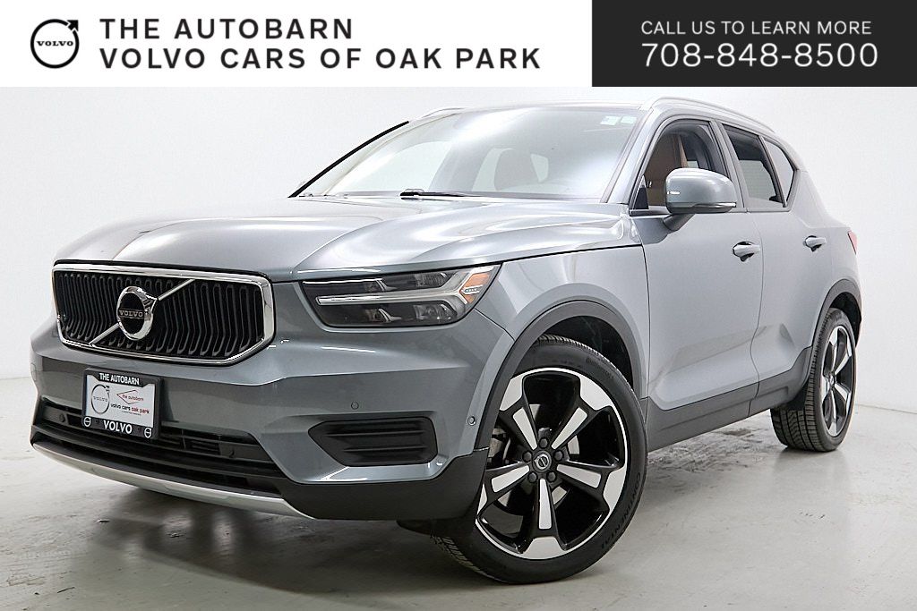 2019 Volvo XC40 T5 Momentum AWD