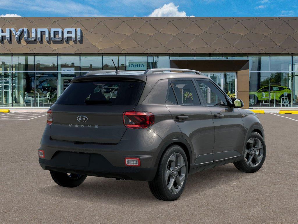Thumbnail: 2025 Hyundai Venue - 4