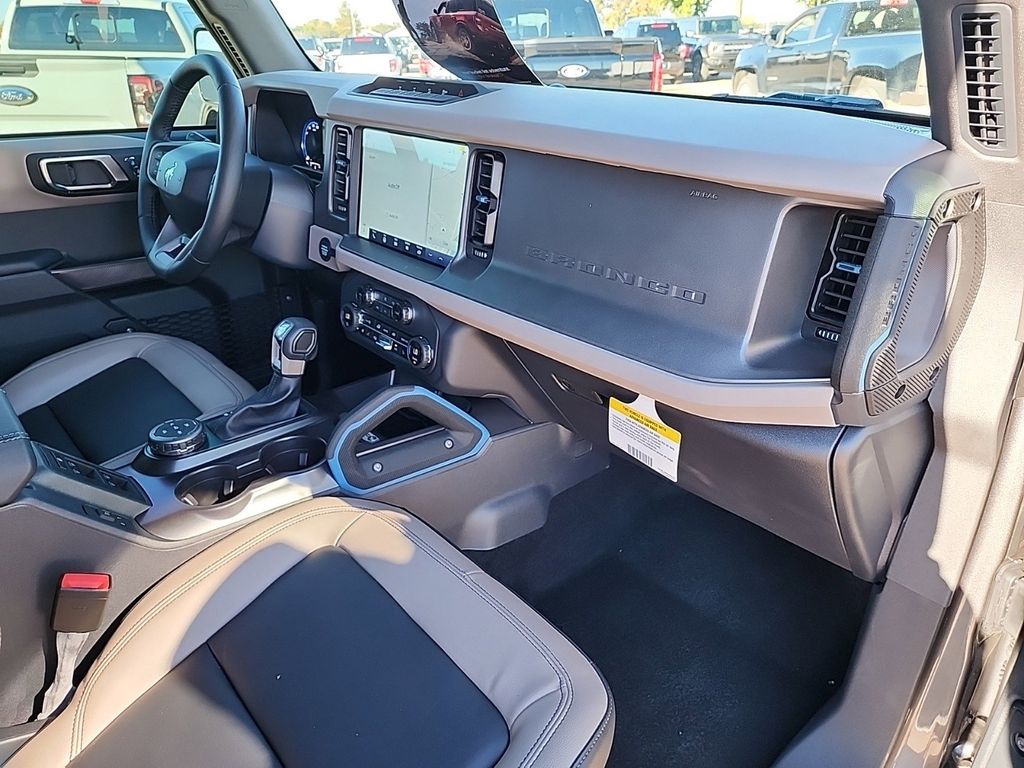 2024 Ford Bronco Wildtrak photo