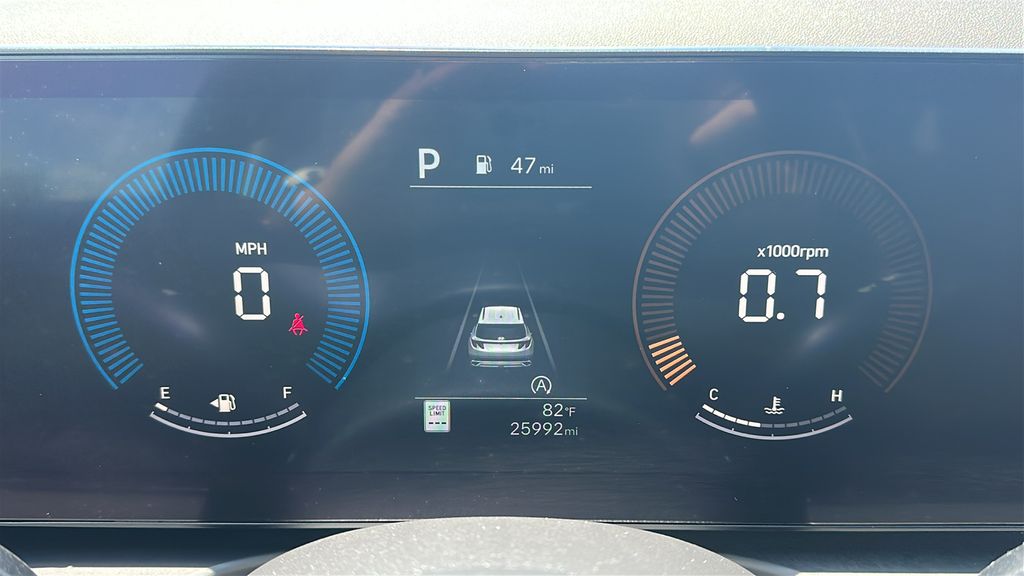 2025 Hyundai Tucson SEL White at Baytown Hyundai