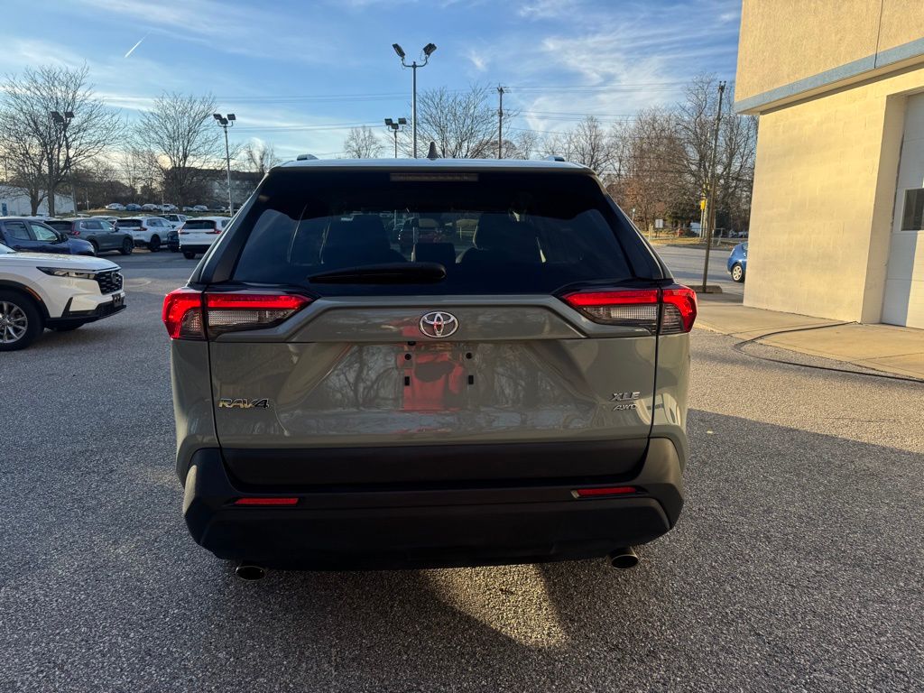 2023 Toyota RAV4 XLE