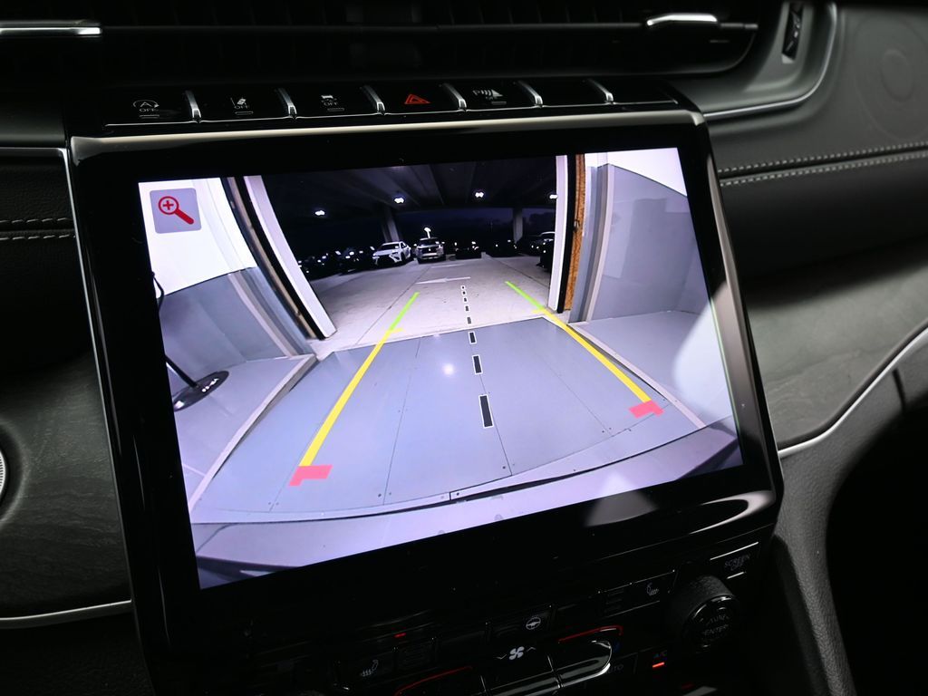 Used 2025 Baltic Gray Metallic Clearcoat Jeep Limited image 12