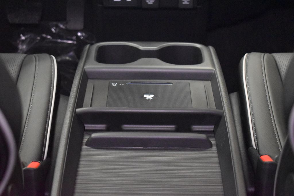 Thumbnail: 2026 Honda Odyssey - 13