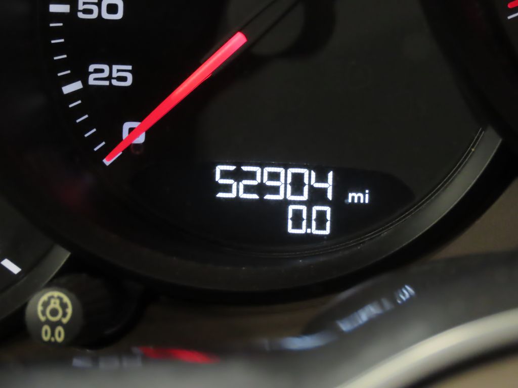 Thumbnail: 2017 Porsche 911 - 17