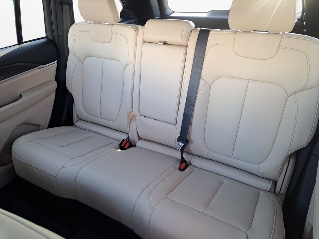 New Car 2025 Jeep Grand Cherokee  Limited For Sale Under $50,000 In Austin, Texas