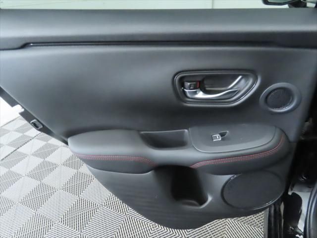 Thumbnail: 2025 Acura ADX - 27