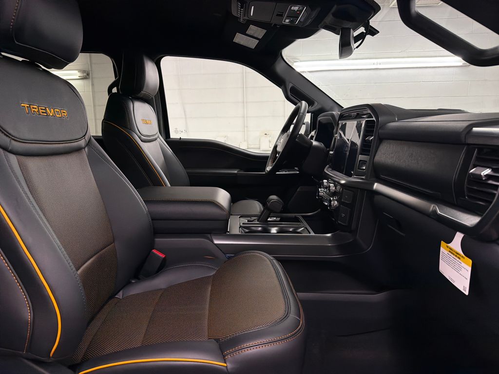 New 2026 Silver Ford Tremor image 28