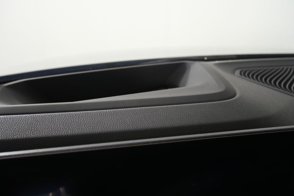 Thumbnail: 2025 BMW 4 Series - 22