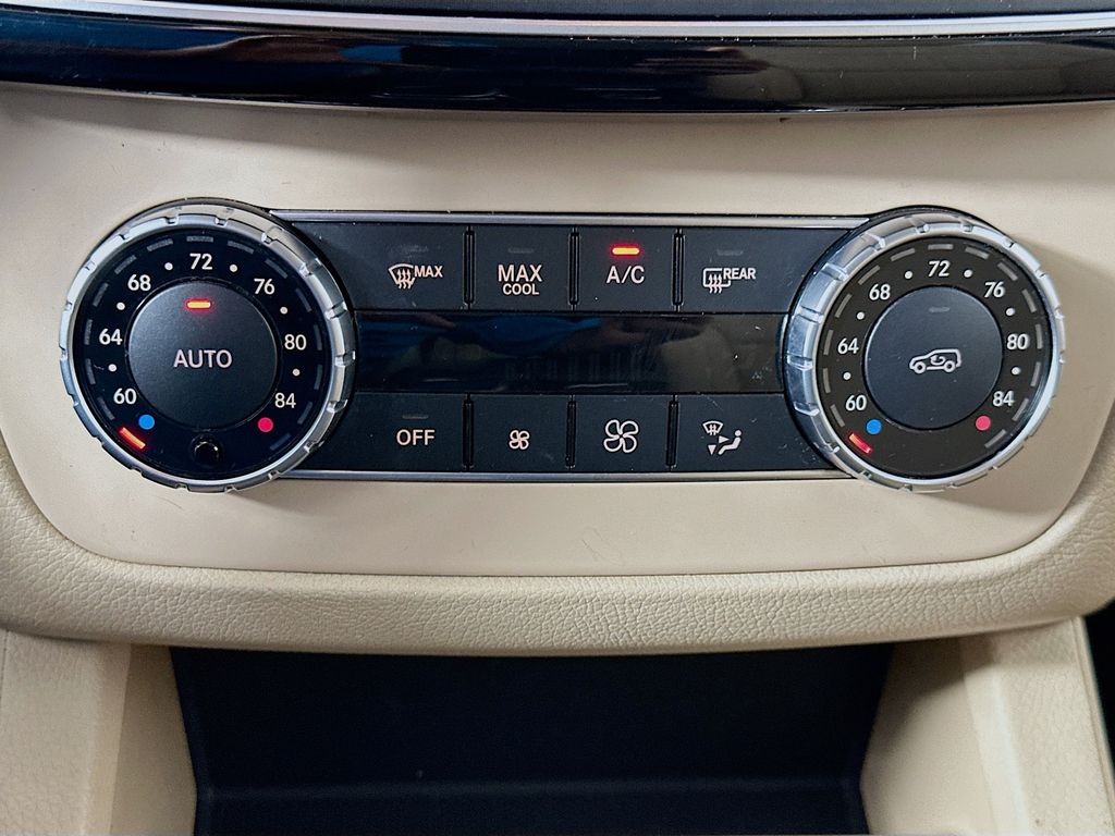 Thumbnail: 2018 Mercedes-Benz GLE - 16