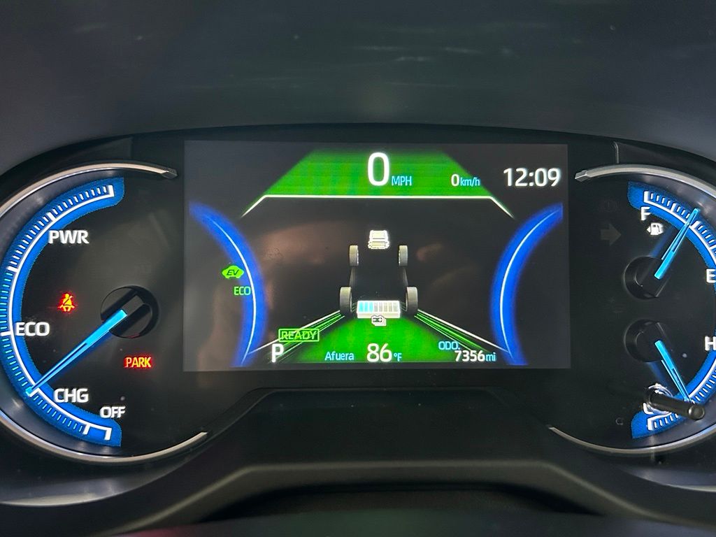 Used 2025 Magnetic Gray Metallic Toyota LE image 33