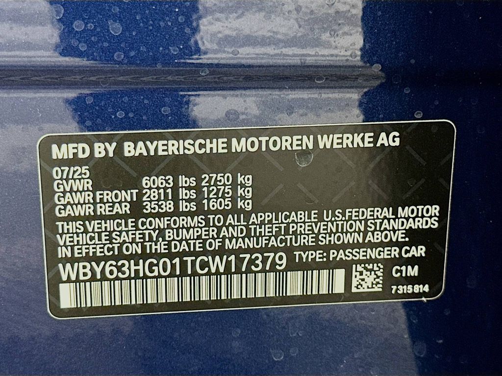 Thumbnail: 2026 BMW i5 - 24