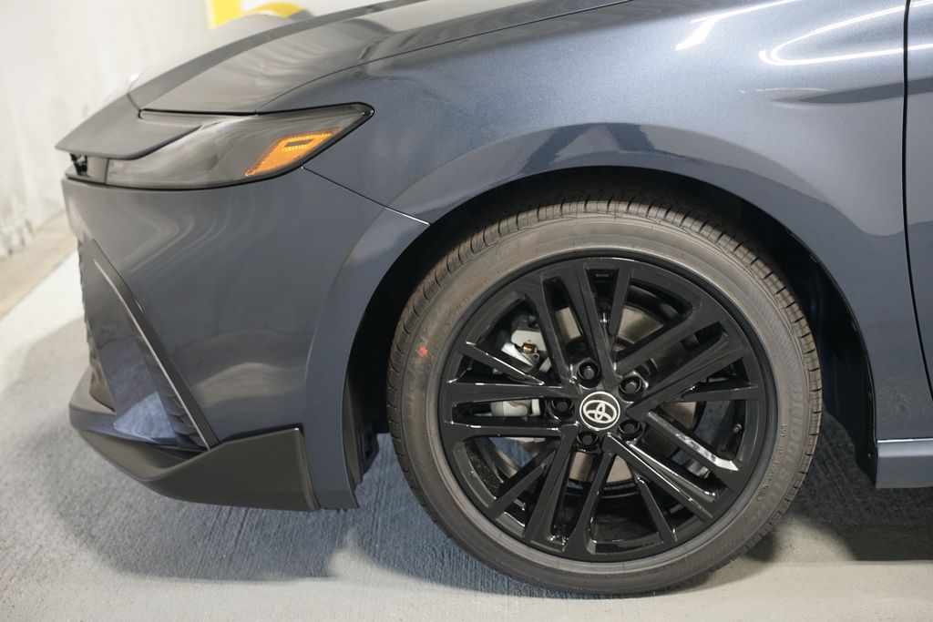 Thumbnail: 2026 Toyota Camry - 5