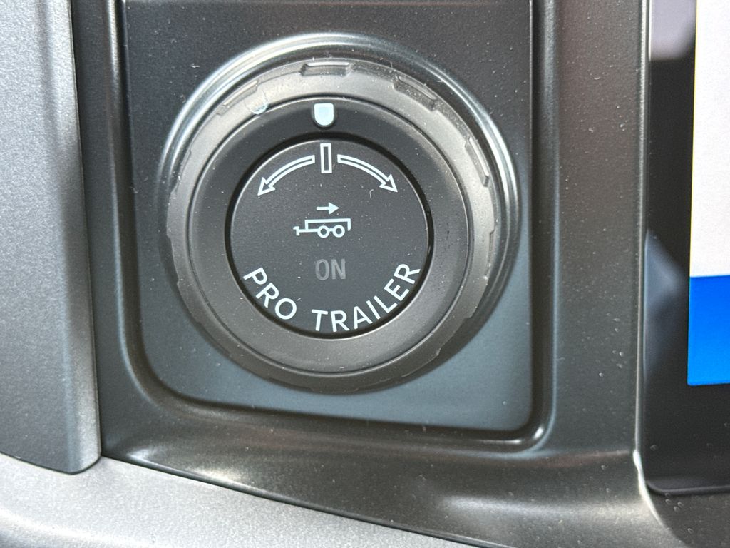 New 2026 Silver Ford XLT image 35