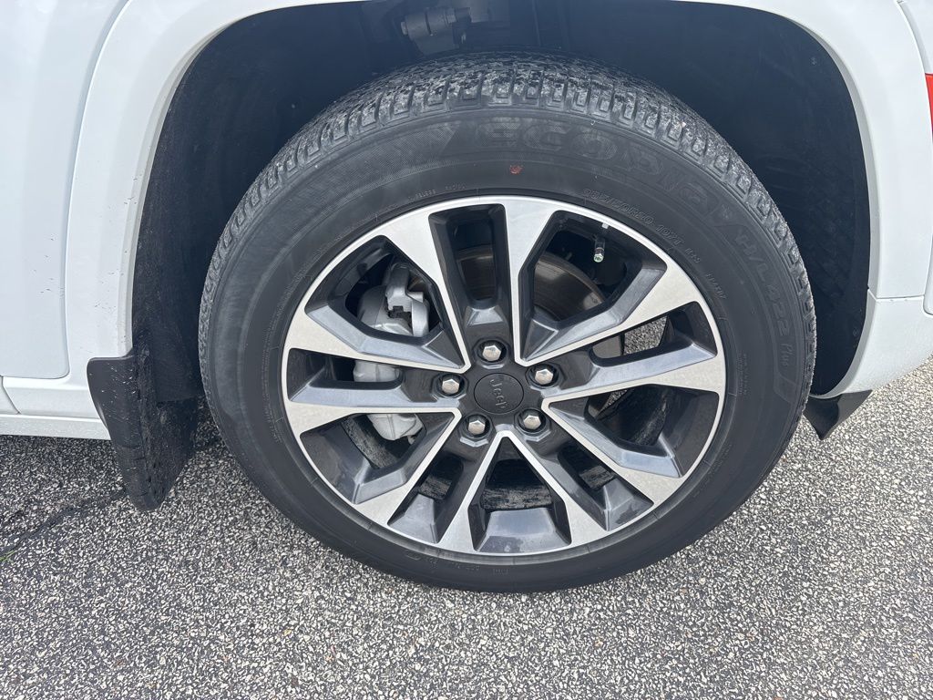 Used 2024 Jeep Grand Cherokee SUV