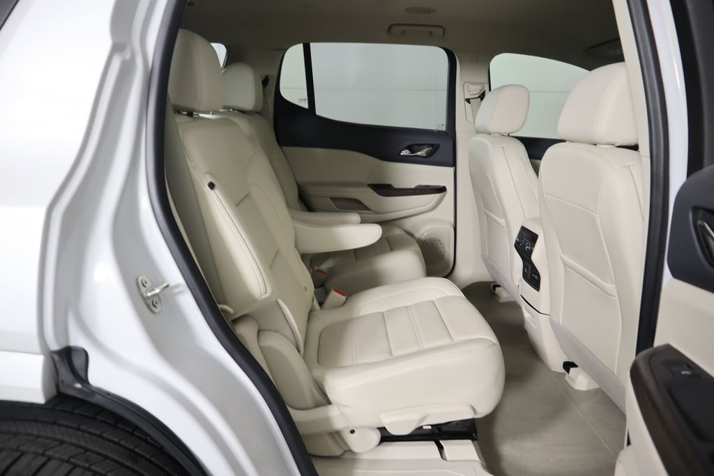 2021 GMC Acadia Denali 22