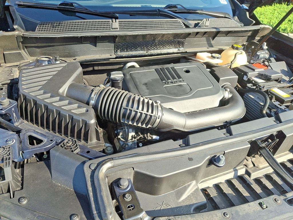 Thumbnail: 2022 GMC Acadia - 30