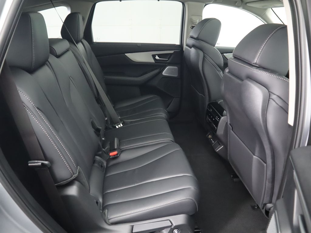 Thumbnail: 2026 Acura MDX - 24