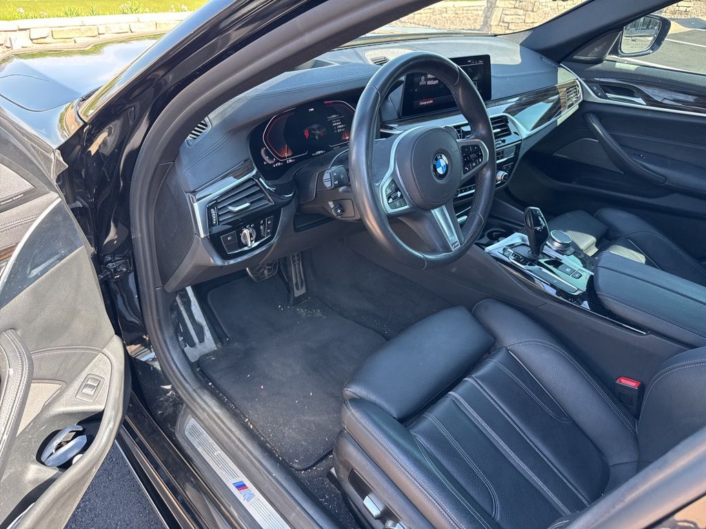 Thumbnail: 2020 BMW 5 Series - 5
