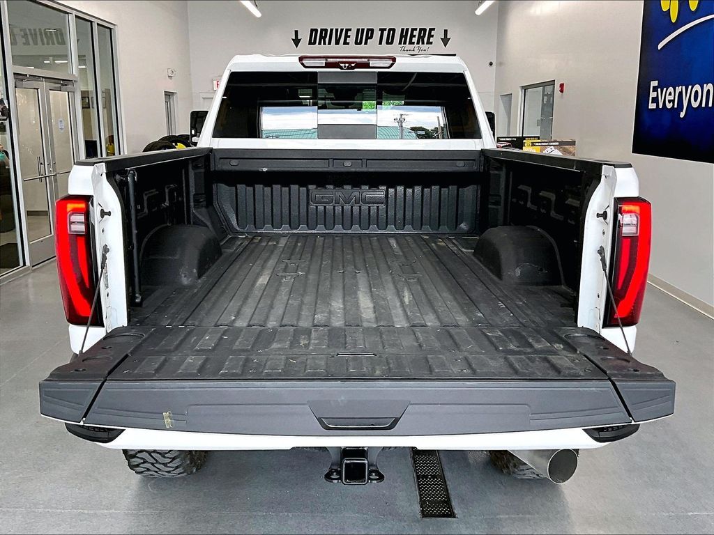 2025 GMC Sierra 2500HD — photo 30