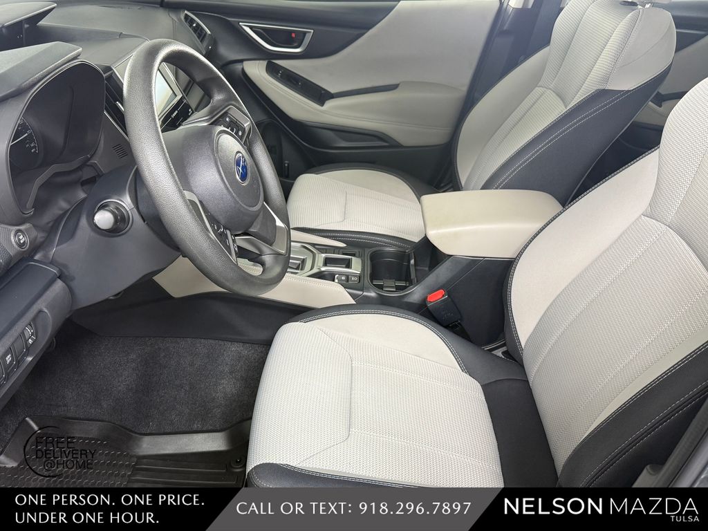 Used 2024 Gray Subaru Base image 17