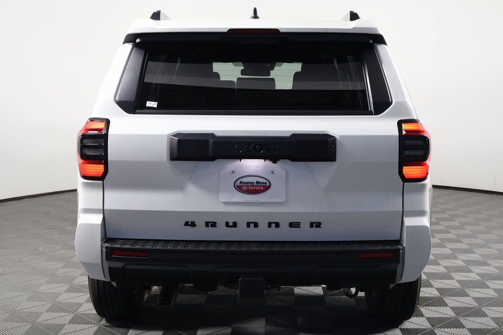 Thumbnail: 2025 Toyota 4Runner - 5