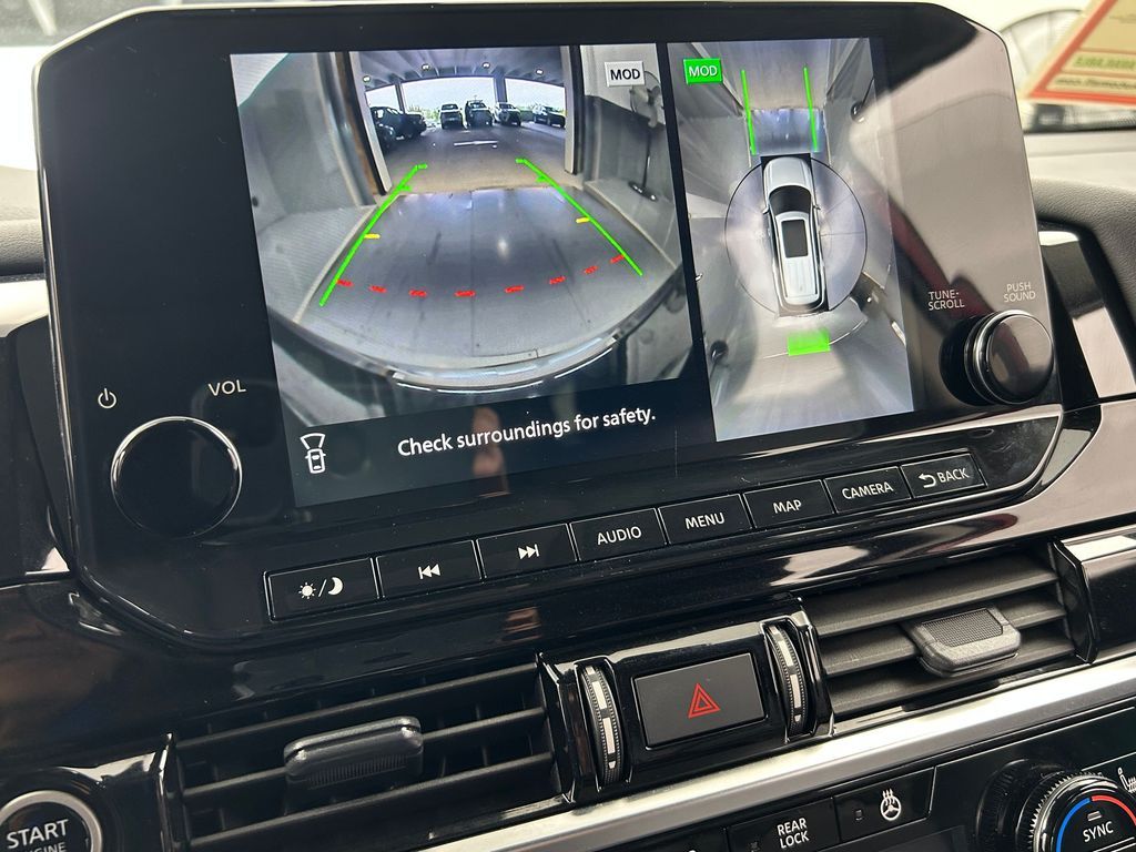 Used 2024 Scarlet Ember Nissan SL image 21