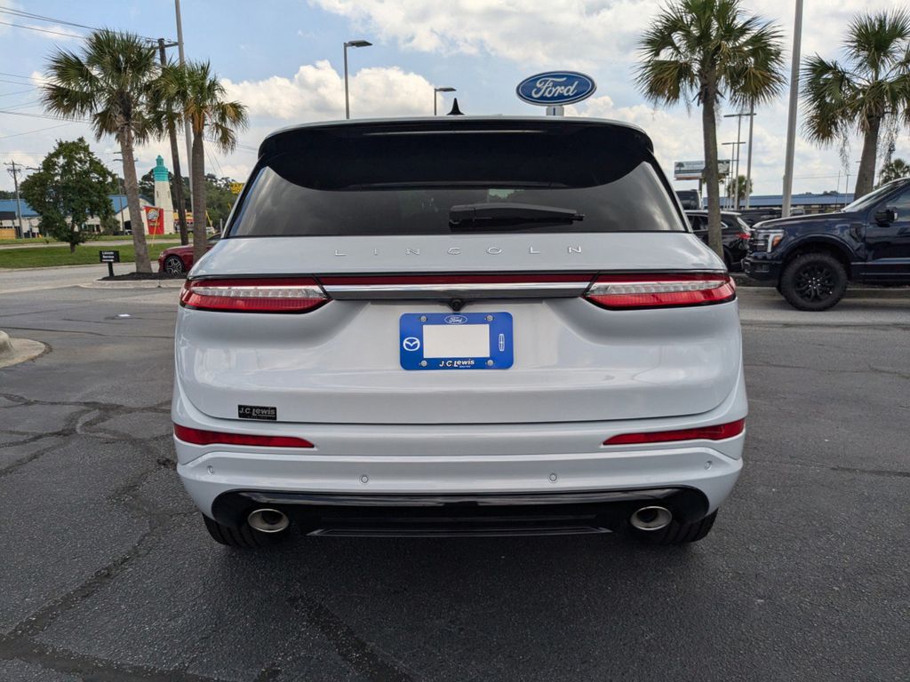 2025 Lincoln Corsair Premiere