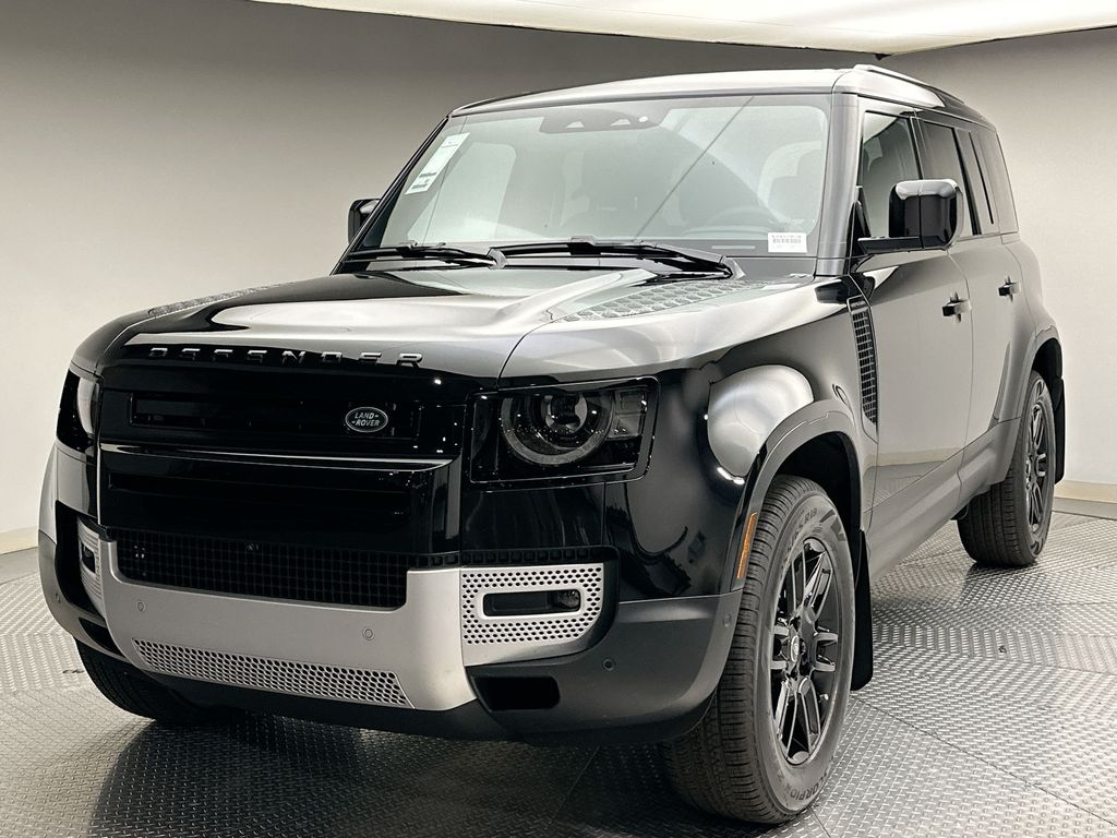 2025 Land Rover Defender 110 -
                  Englewood, NJ