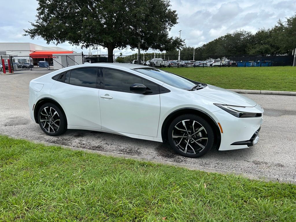 Thumbnail: 2024 Toyota Prius Prime - 5