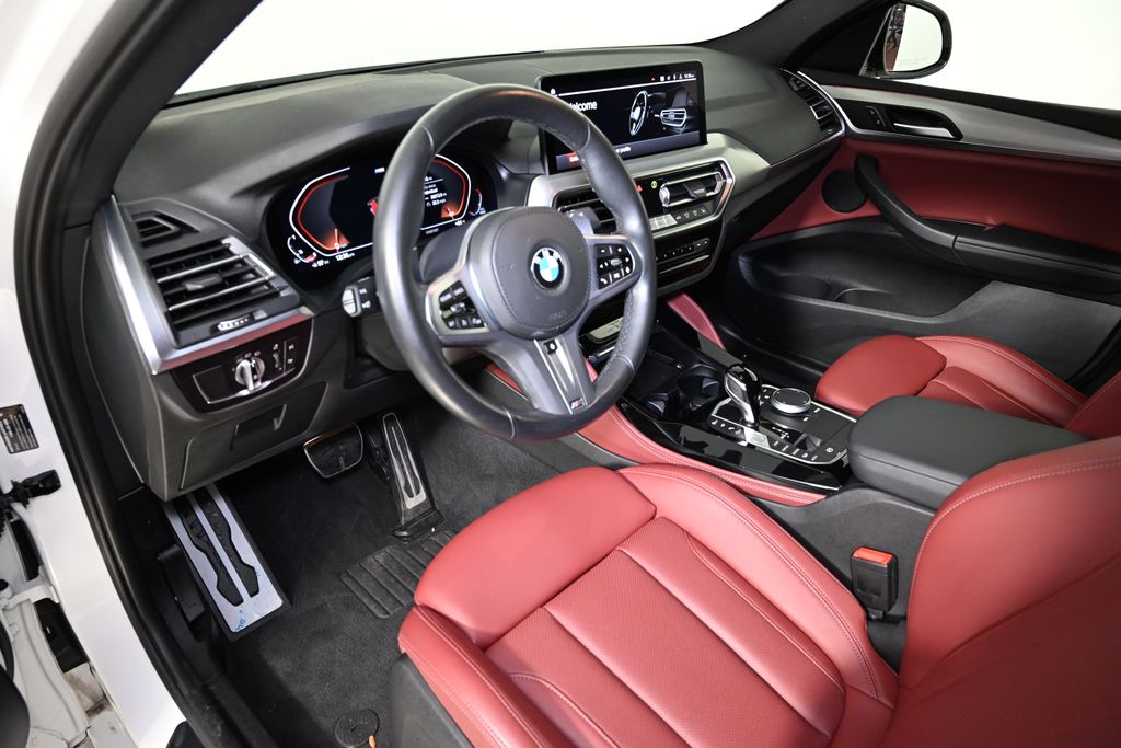 Thumbnail: 2023 BMW X4 - 14