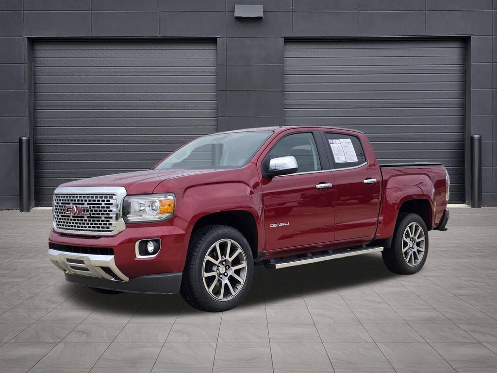 Red Quartz Tintcoat 2019 GMC Canyon Denali Crew Cab 4WD Pickup Truck Four-Wheel Drive 8-Speed Automatic