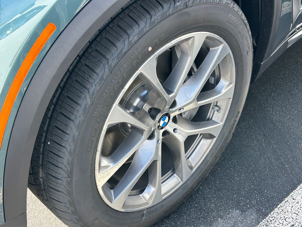 Thumbnail: 2026 BMW X5 - 3