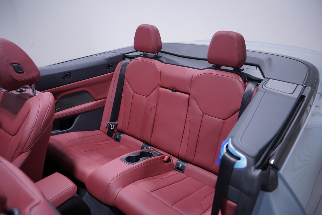 Thumbnail: 2026 BMW 4 Series - 12