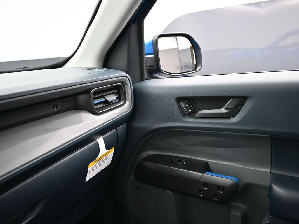 2025 Ford Maverick Lobo