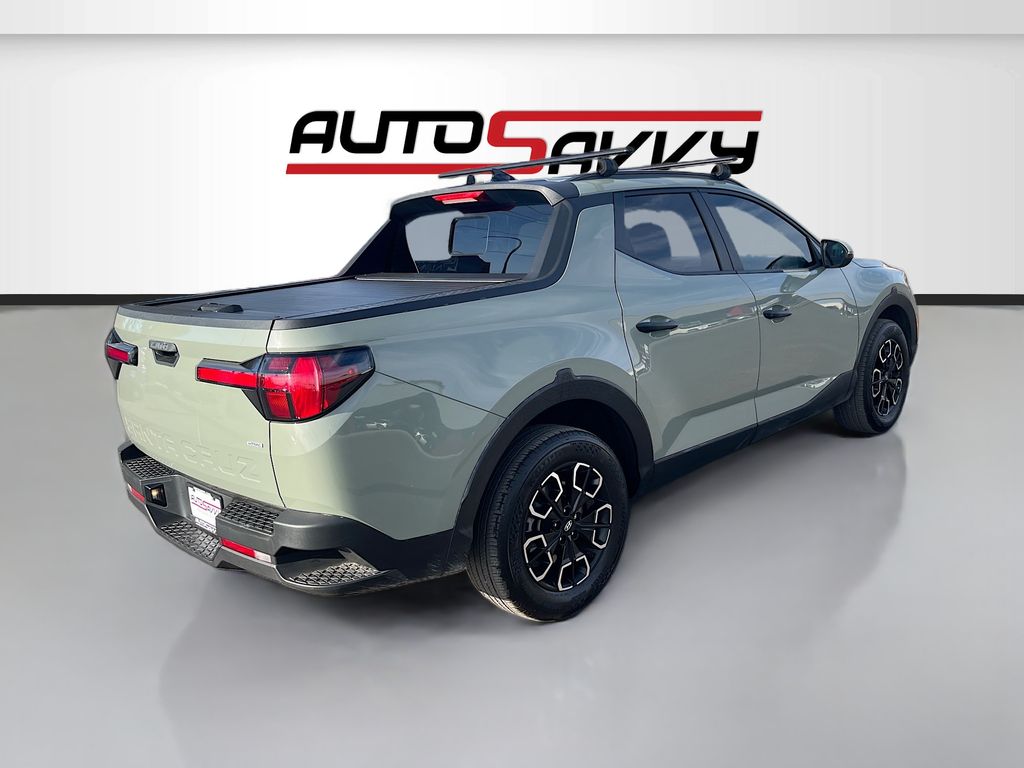 Used 2022 Green Hyundai SEL image 7