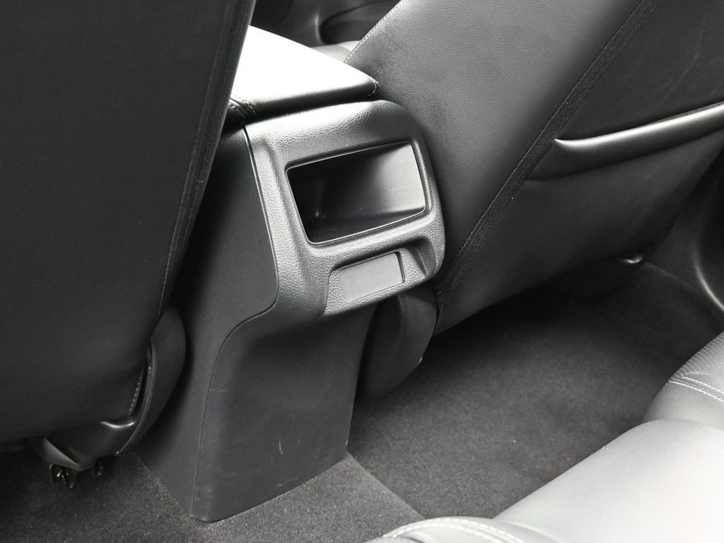 Used 2023 Black Honda EX-L image 38