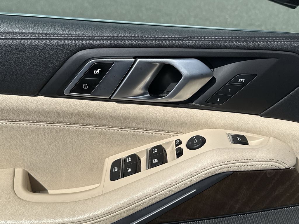 Thumbnail: 2020 BMW X5 - 3