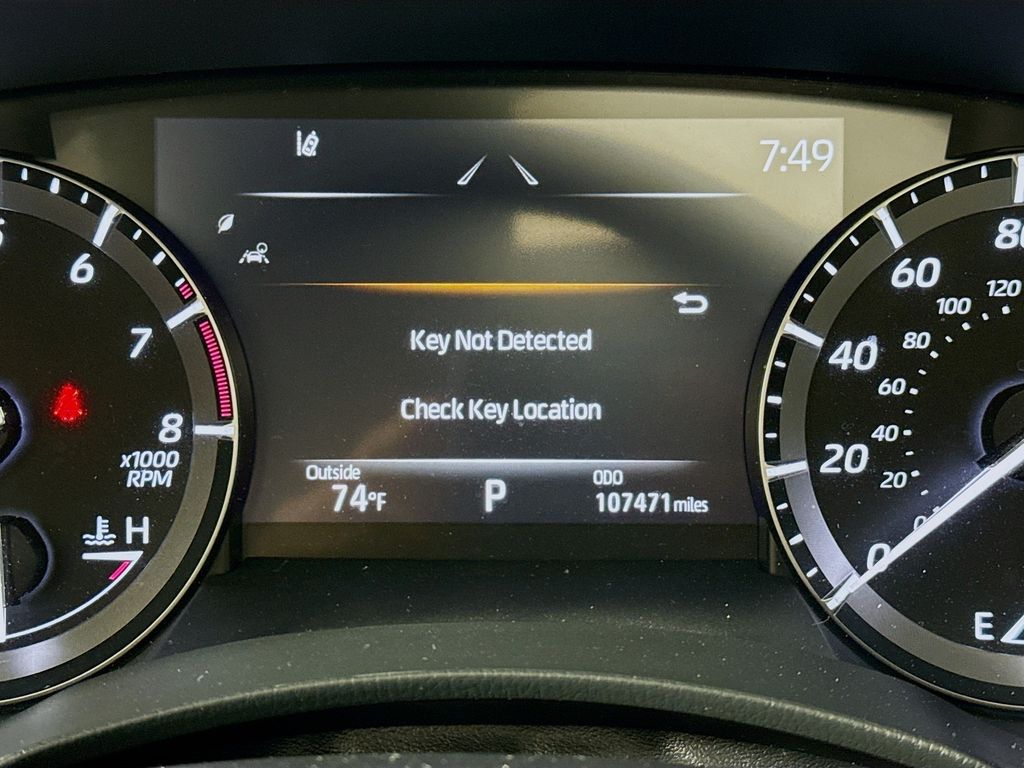Thumbnail: 2020 Toyota Highlander - 12