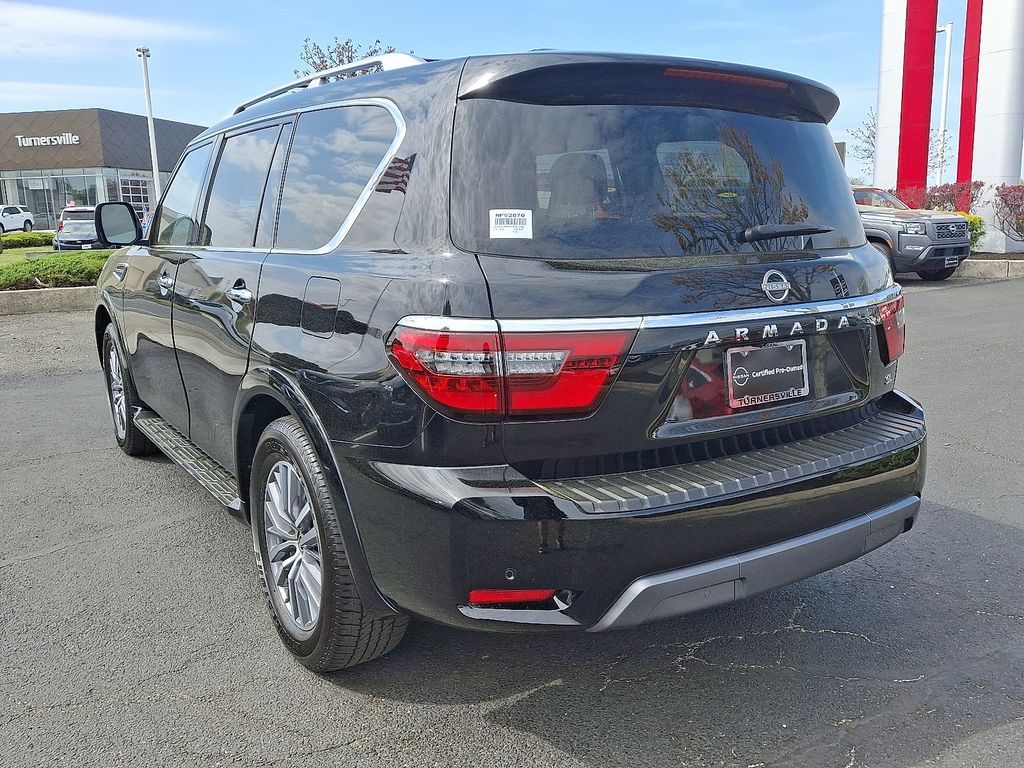2024 Nissan Armada SL 4