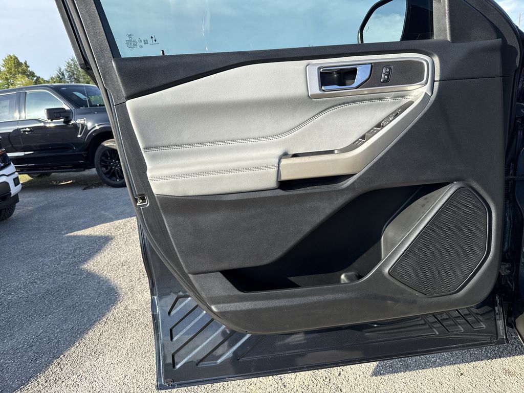 2022 Ford Explorer XLT Blue at Wharton Ford