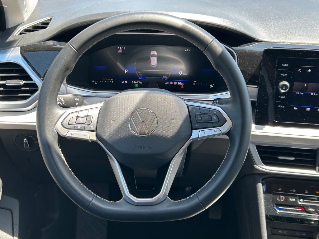 Used 2025 Volkswagen Taos SUV