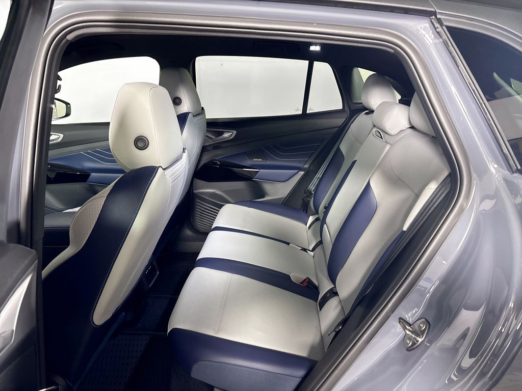 2025 Volkswagen ID.4 Pro S Plus