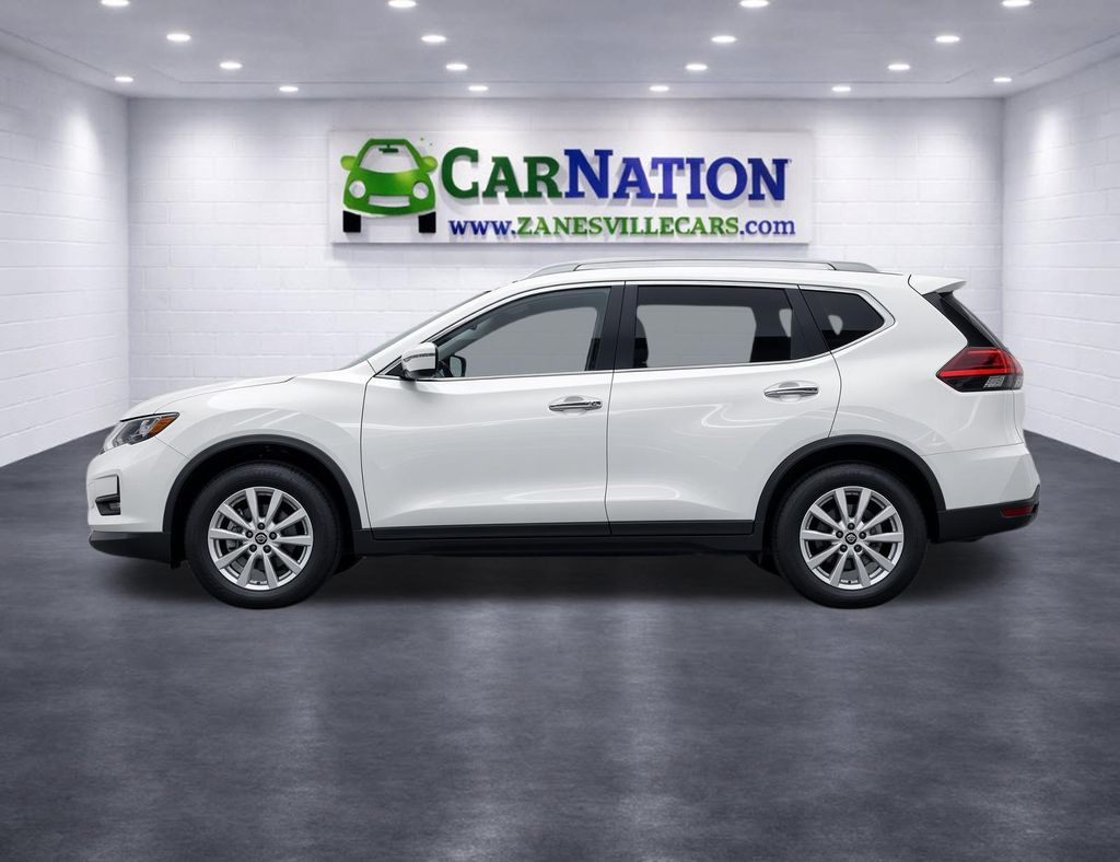 Photo 2 of 2020 Nissan Rogue SV